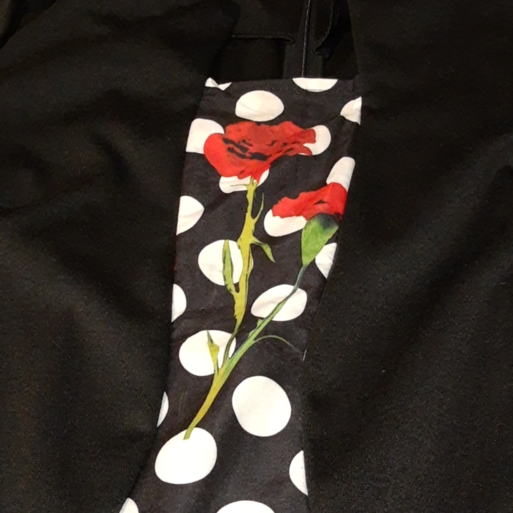 Poka dot and red carnations Dress